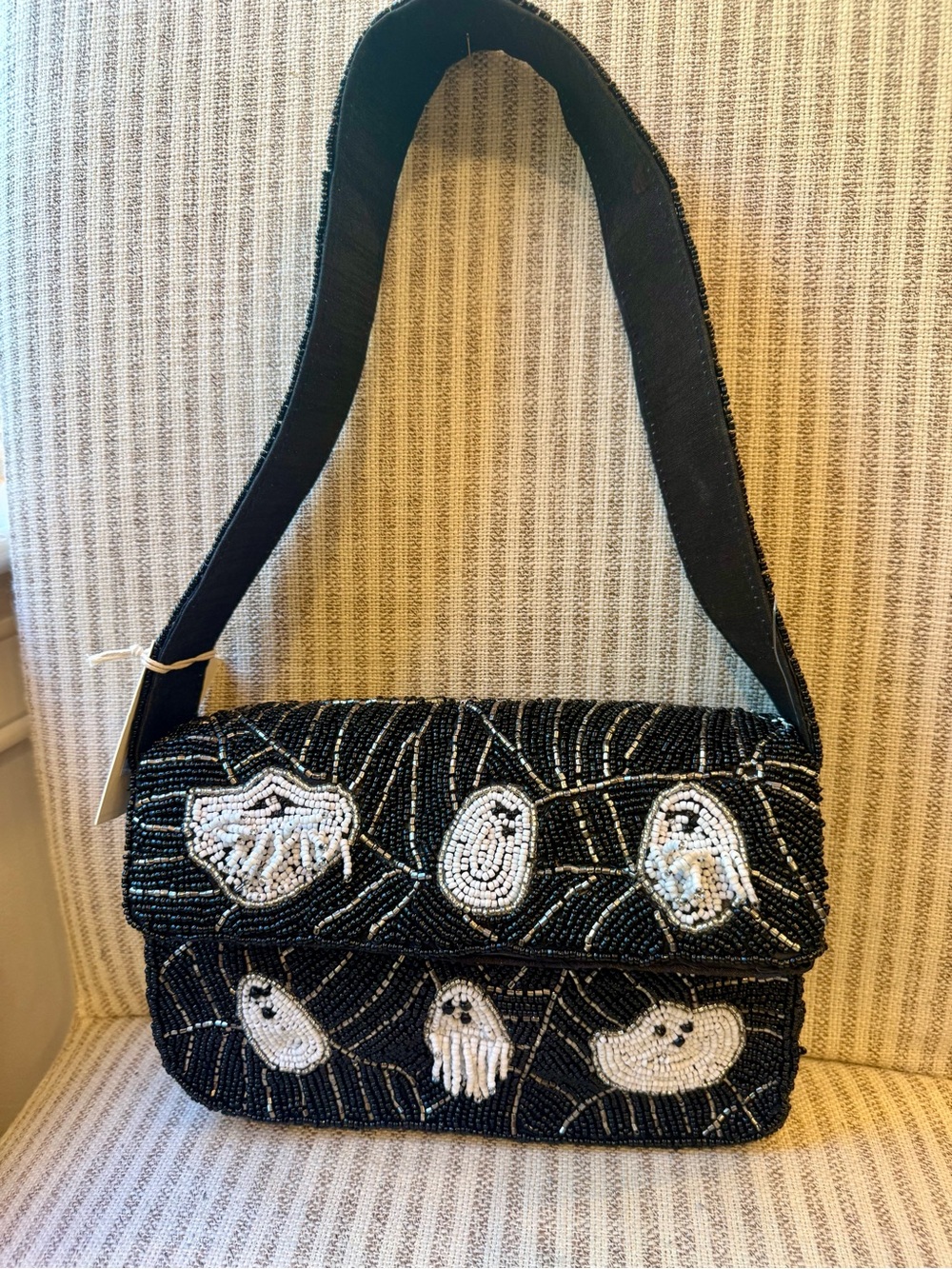 Sol and Mer Beaded Ghost shoulder bag! Must have for all Halloween fans